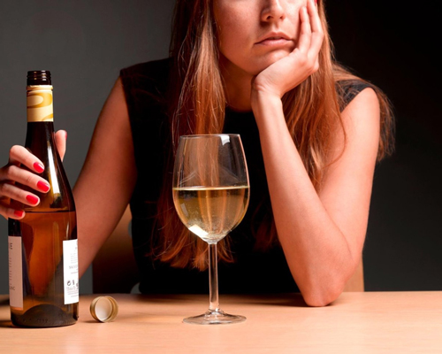 Анонимное лечение женского алкоголизма в Кеми